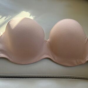 Victoria's Secret Blush Strapless Bra